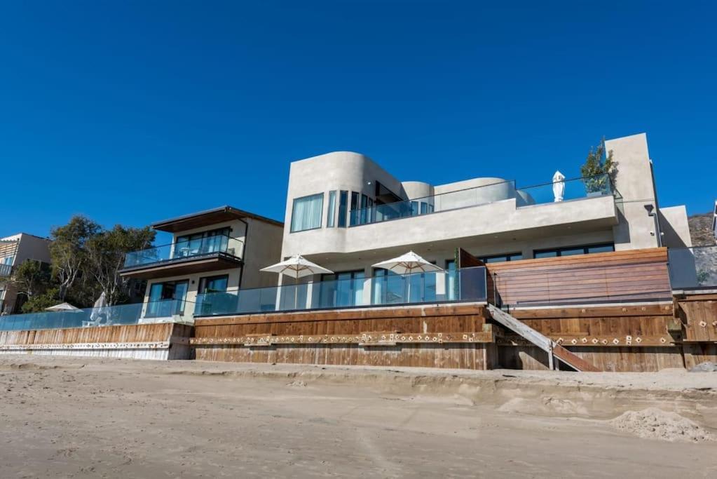 Malibu Sand Carbon Beach Suites מראה חיצוני תמונה