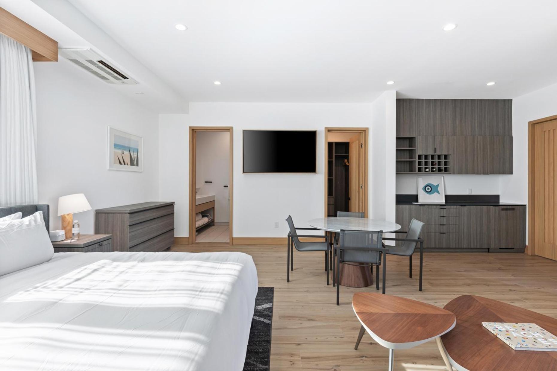 Malibu Sand Carbon Beach Suites מראה חיצוני תמונה