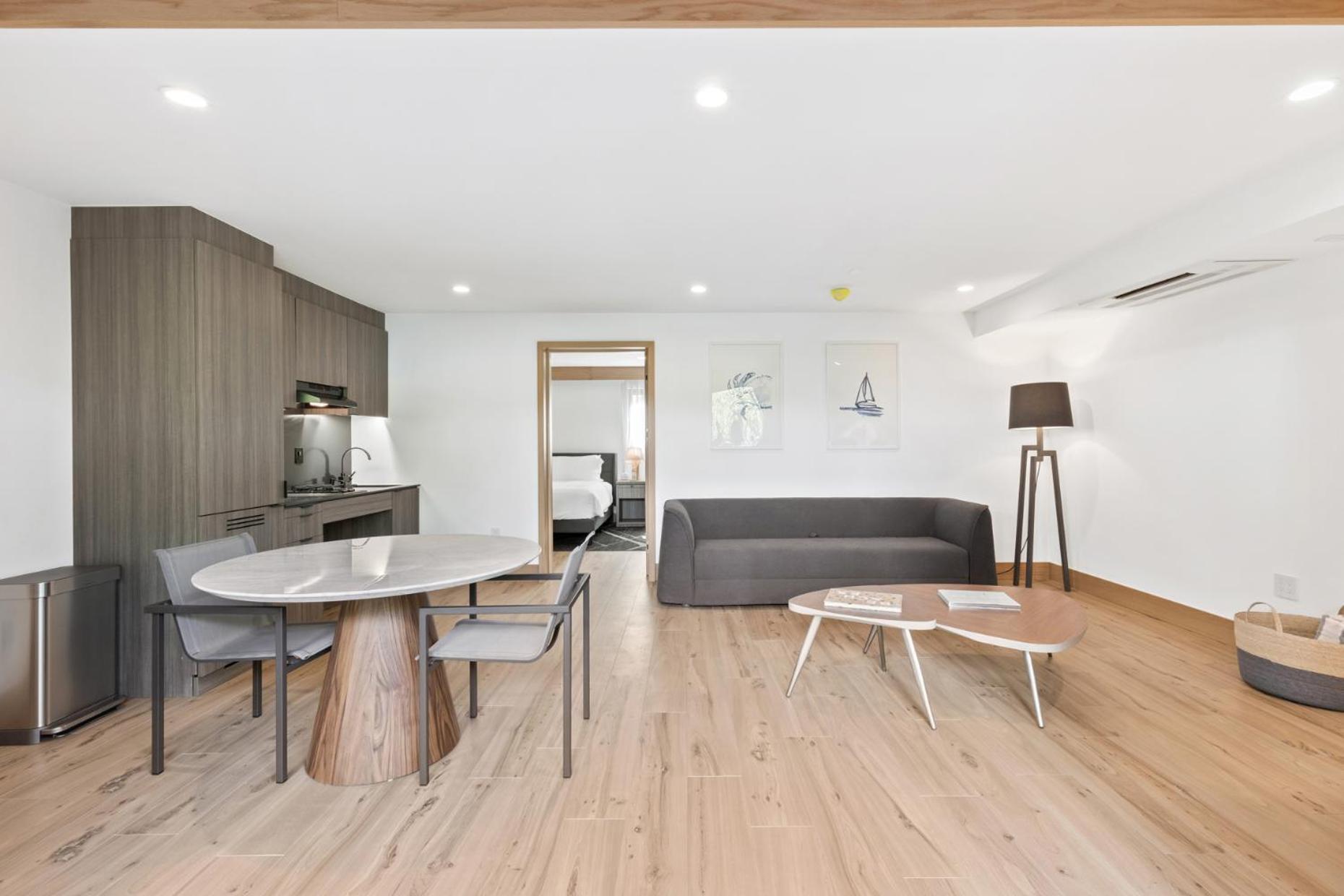 Malibu Sand Carbon Beach Suites מראה חיצוני תמונה
